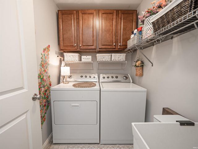 1617 Peach Court, Evansville, IN 47715