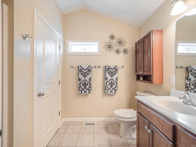 1617 Peach Court, Evansville, IN 47715