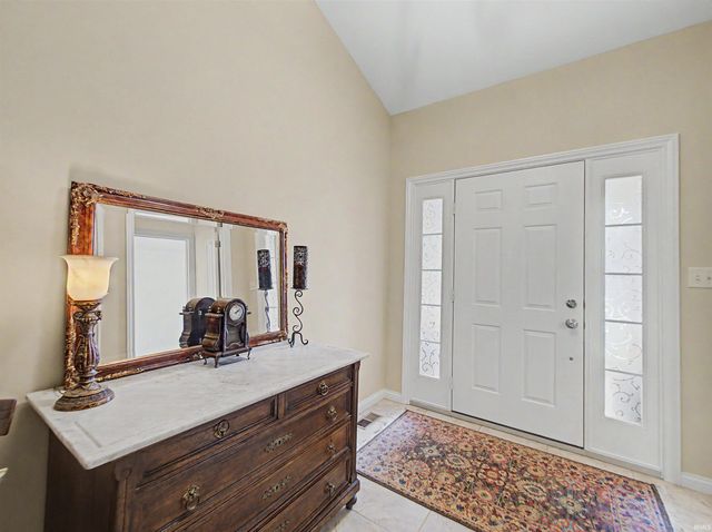 1617 Peach Court, Evansville, IN 47715