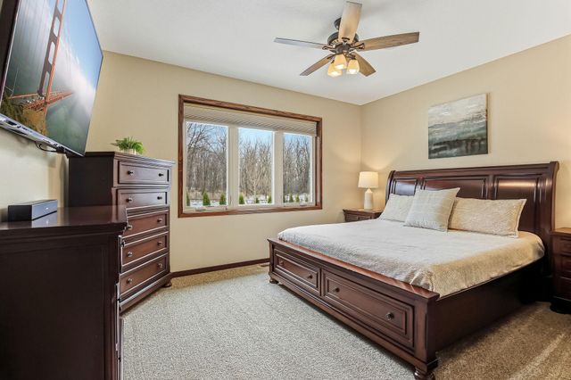 2075 13th Street NW, Faribault, MN 55021