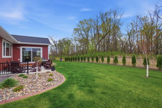 2075 13th Street NW, Faribault, MN 55021