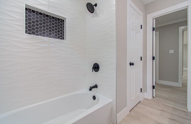 5731 Creekbend Drive, Houston, TX 77096