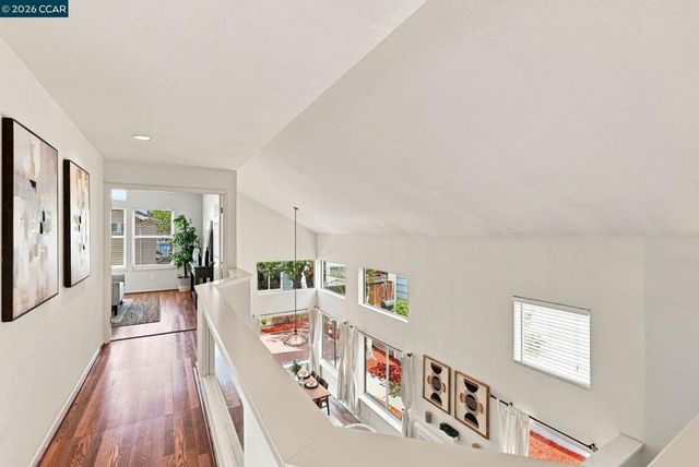 11 Seabreeze Dr, Richmond, CA 94804