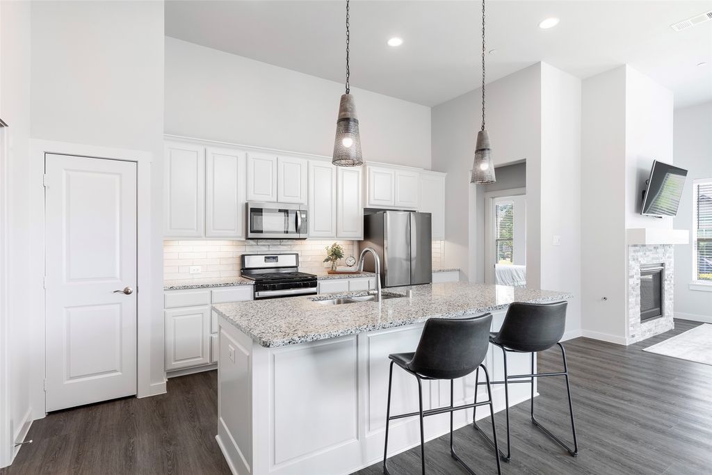 1657 Dewberry Lane, Garland, TX 75042