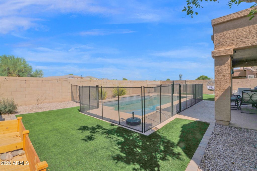 12842 W ASTER Drive, El Mirage, AZ 85335 — photo 2