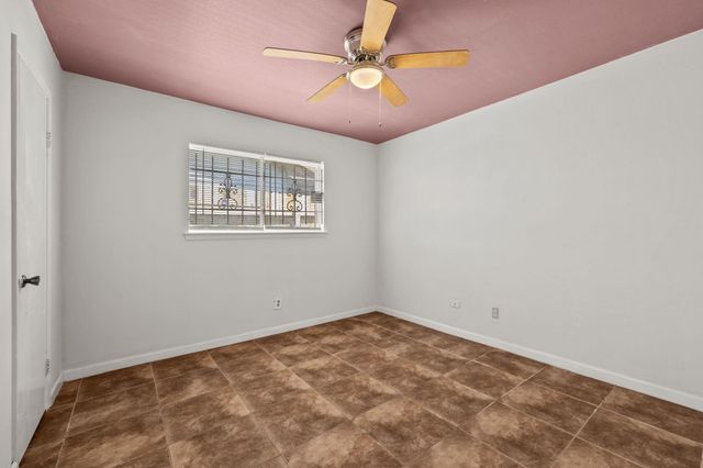 6619 Indian Lake Drive, Houston, TX 77489