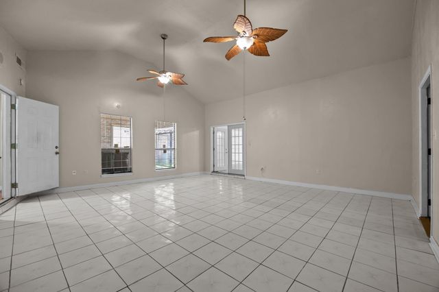 6619 Indian Lake Drive, Houston, TX 77489