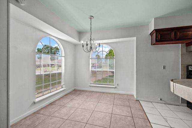 6619 Indian Lake Drive, Houston, TX 77489