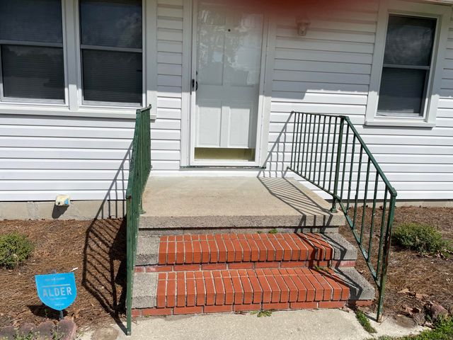 321 Dawson Street, Eutawville, SC 29048