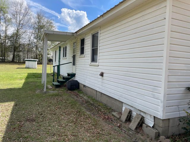 321 Dawson Street, Eutawville, SC 29048