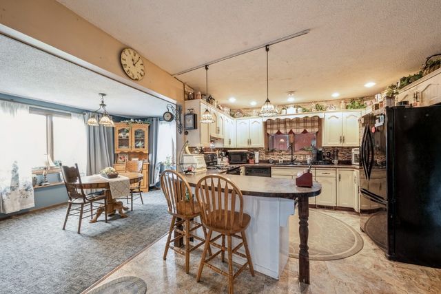 202 W South Street, Marengo, IA 52301