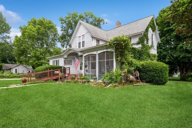 202 W South Street, Marengo, IA 52301