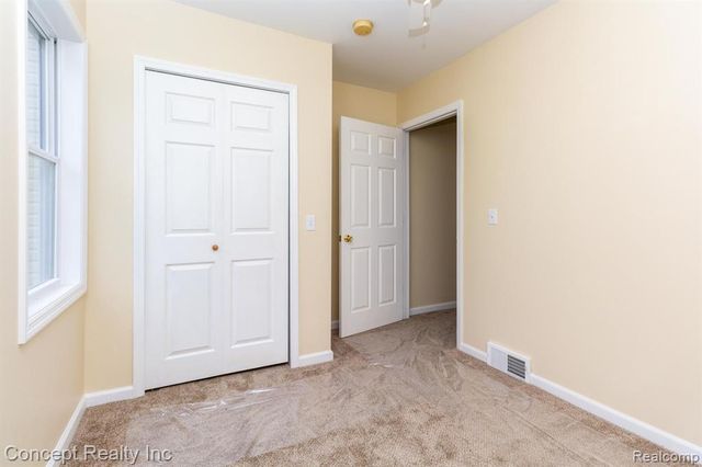 14225 Reeck Road, Southgate, MI 48195