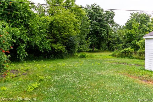 14225 Reeck Road, Southgate, MI 48195