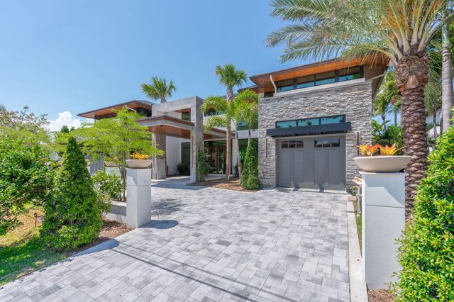 2839 NE 26th Place, Fort Lauderdale, FL 33306