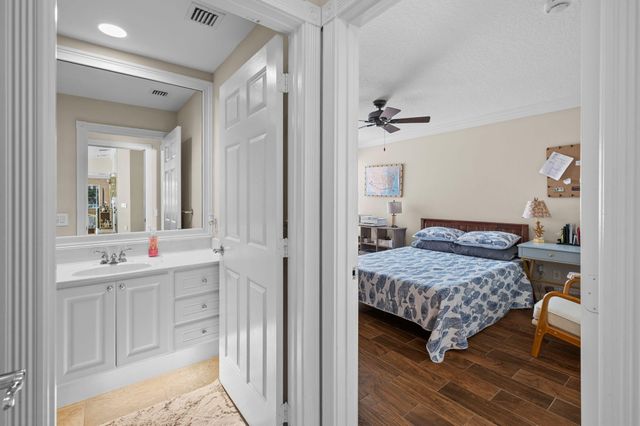 10695 SW Hartwick Drive, Port St. Lucie, Port St Lucie, FL 34987