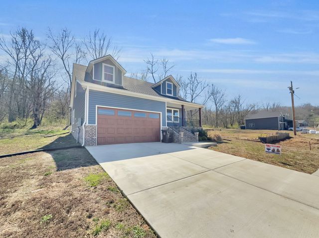 95 Scenic Ln, Hartsville, TN 37074