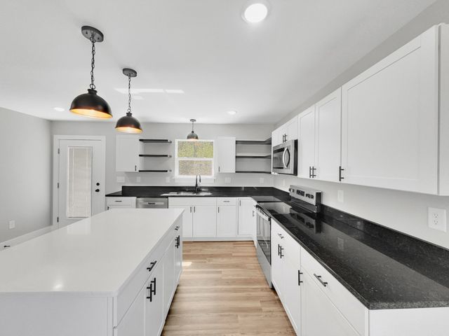 95 Scenic Ln, Hartsville, TN 37074