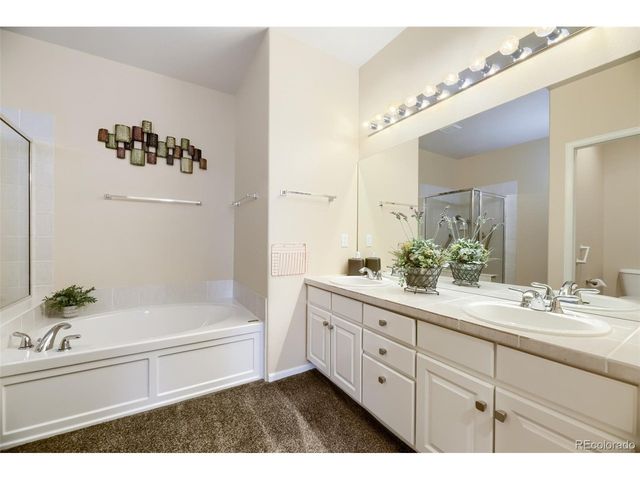 7594 Pineridge Trl, Castle Rock, CO 80108