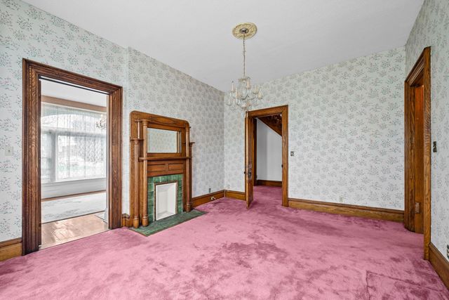112 E Park St, Guthrie, KY 42234