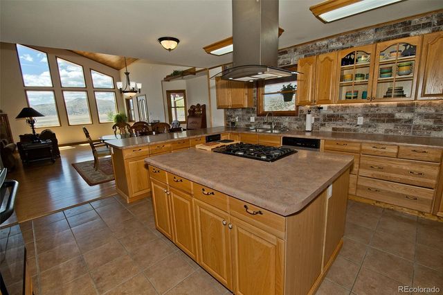 1135 County Road 13, Del Norte, CO 81132