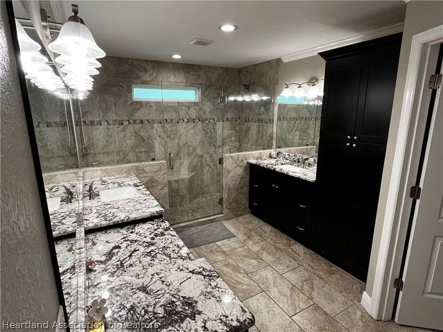 584 Cross Creek Lane, Wauchula, FL 33873