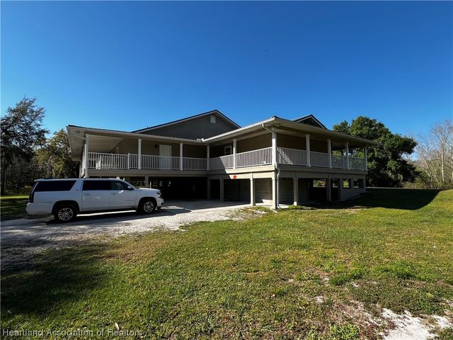 584 Cross Creek Lane, Wauchula, FL 33873