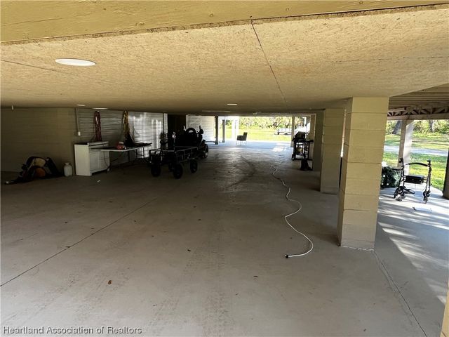 584 Cross Creek Lane, Wauchula, FL 33873