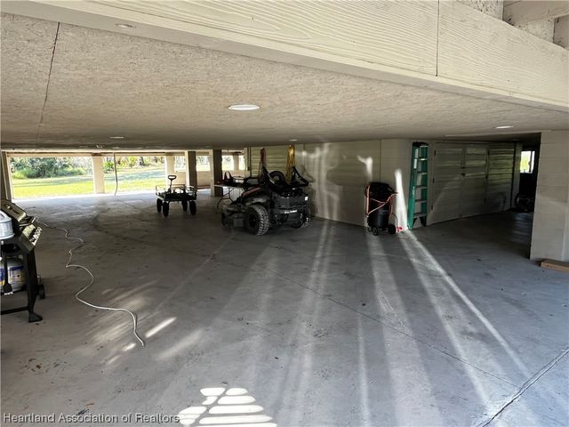 584 Cross Creek Lane, Wauchula, FL 33873