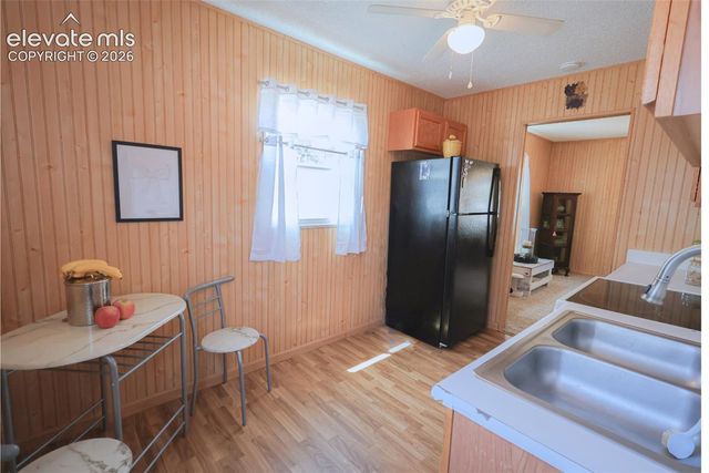 609 E Saint Elmo Avenue, Colorado Springs, CO 80905
