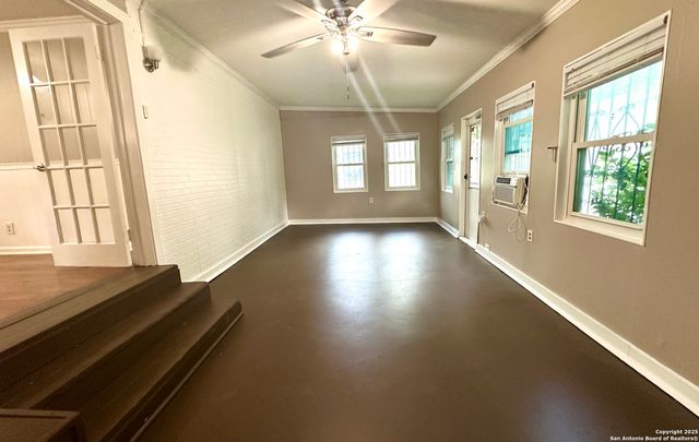 622 Blue Ridge, San Antonio, TX 78228