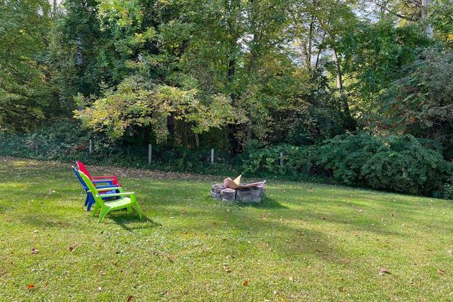 42 Stone Ridge Drive, Rutland City, VT 05701