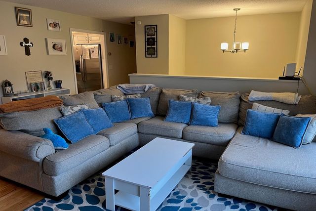 42 Stone Ridge Drive, Rutland City, VT 05701