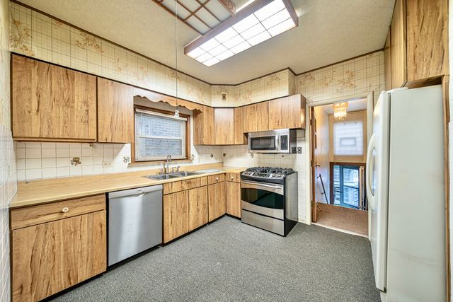 4130 N Ottawa Avenue, Norridge, IL 60706