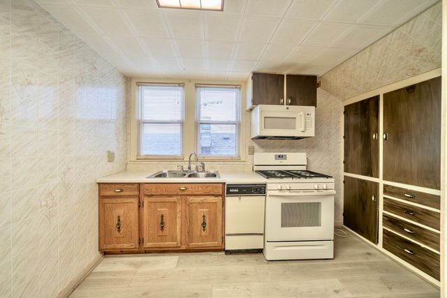 4130 N Ottawa Avenue, Norridge, IL 60706