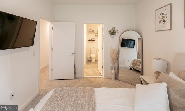 3123 BEACHVIEW LN, Philadelphia, PA 19125