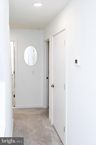 3123 BEACHVIEW LN, Philadelphia, PA 19125