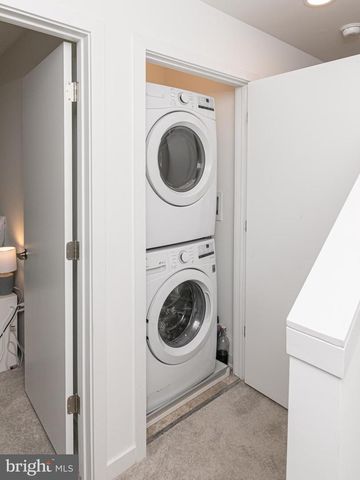 3123 BEACHVIEW LN, Philadelphia, PA 19125