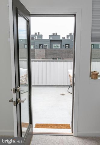 3123 BEACHVIEW LN, Philadelphia, PA 19125