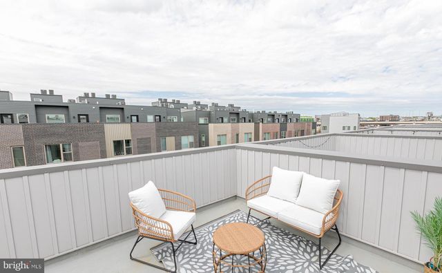 3123 BEACHVIEW LN, Philadelphia, PA 19125