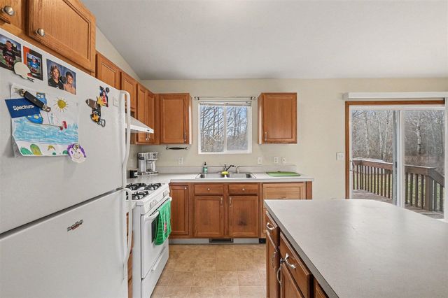 7460 15 Mile Road, Cedar Springs, MI 49319