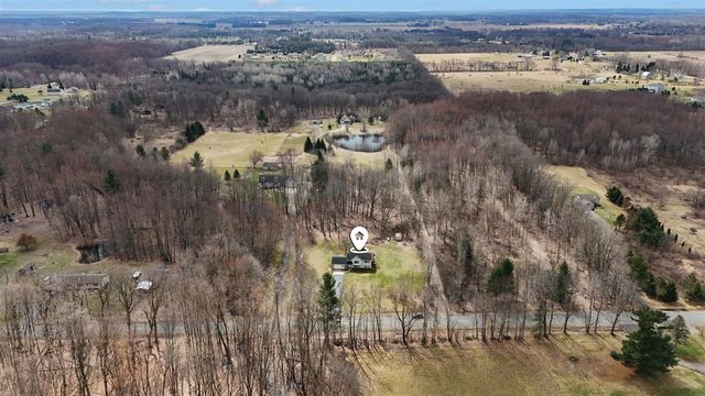 7460 15 Mile Road, Cedar Springs, MI 49319