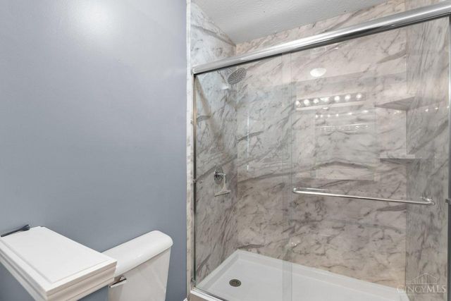 6768 Pondfield Lane, Mason, OH 45040