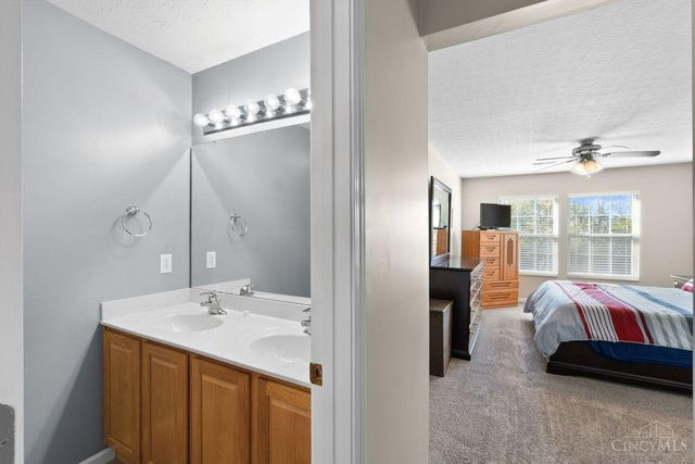 6768 Pondfield Lane, Mason, OH 45040