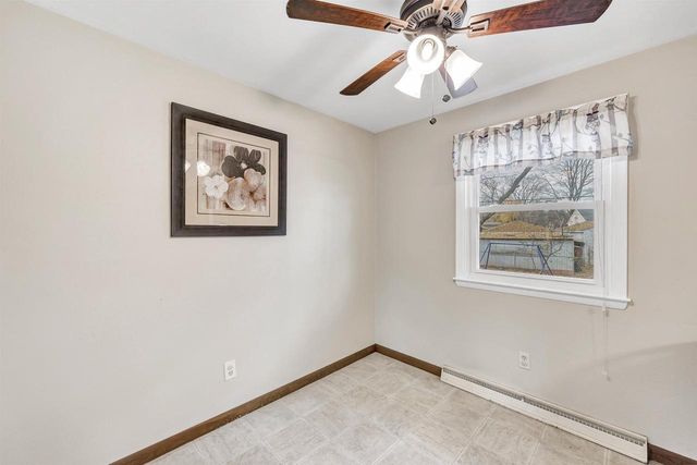 1549 FOELLER DRIVE, Green Bay, WI 54302