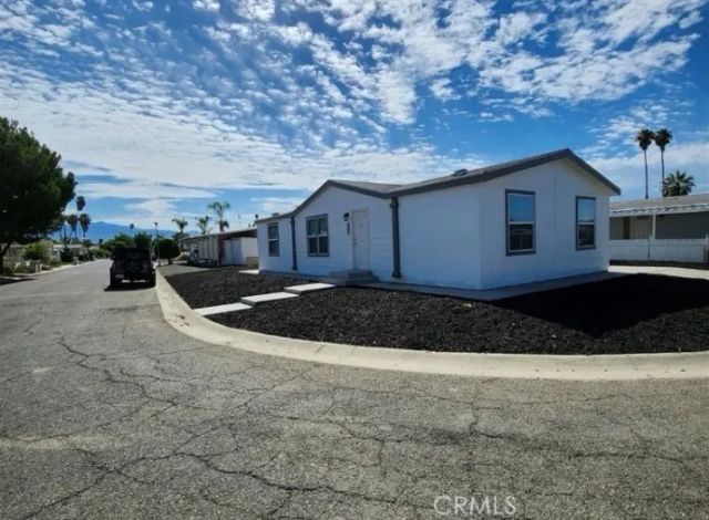 250 San Carlos, Hemet, CA 92543