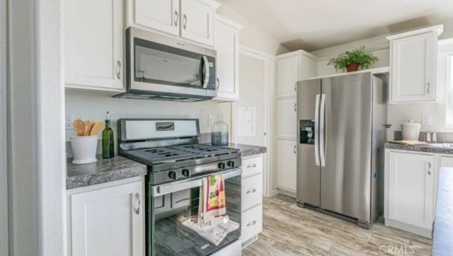 250 San Carlos, Hemet, CA 92543