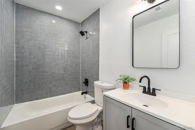 7561 Johnson Street, Arvada, CO 80005