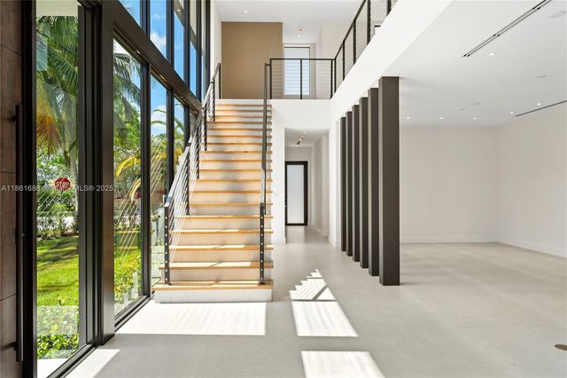 6250 SW 78th St, South Miami, FL 33143