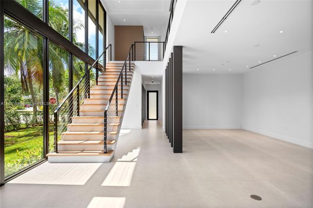 6250 SW 78th St, South Miami, FL 33143